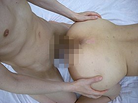 母子交尾 息子の精子を長年にわたり使い込まれた性器で受け入れる！毎日親子で性欲処理　サンプル画像06